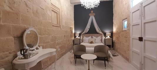 Chambre d’hôte pour 2 personnes, avec terrasse dans Tarxien