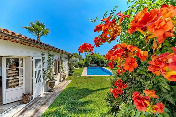 Villa pour 13 personnes, avec piscine et sauna ainsi que balcon et jardin à La Colle-sur-Loup - 3
