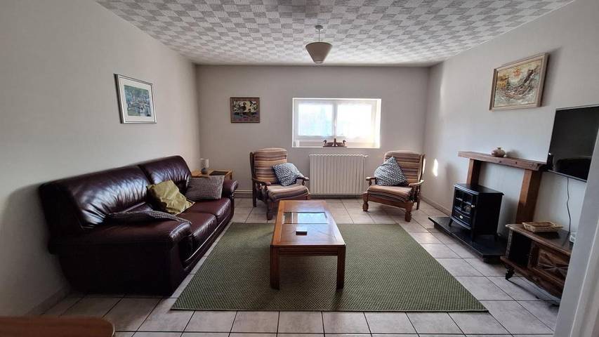 Maison d’hôte pour 8 personnes, avec vue ainsi que jardin et piscine dans la Creuse - 4