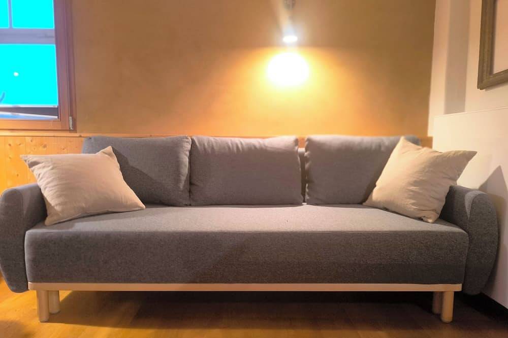 Ganze Wohnung, Fachwerk im Allgäu mit Bergblick in Alleinlage, gr. Garten & Sauna, Bodensee in Bad Wurzach, Region Bodensee-Oberschwaben