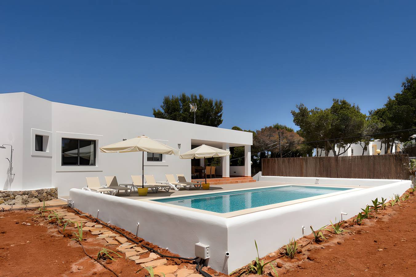 Villa 'Cana Clara' with private pool, Wi-Fi and air conditioning in Cala Llenya, Santa Eulària des Riu
