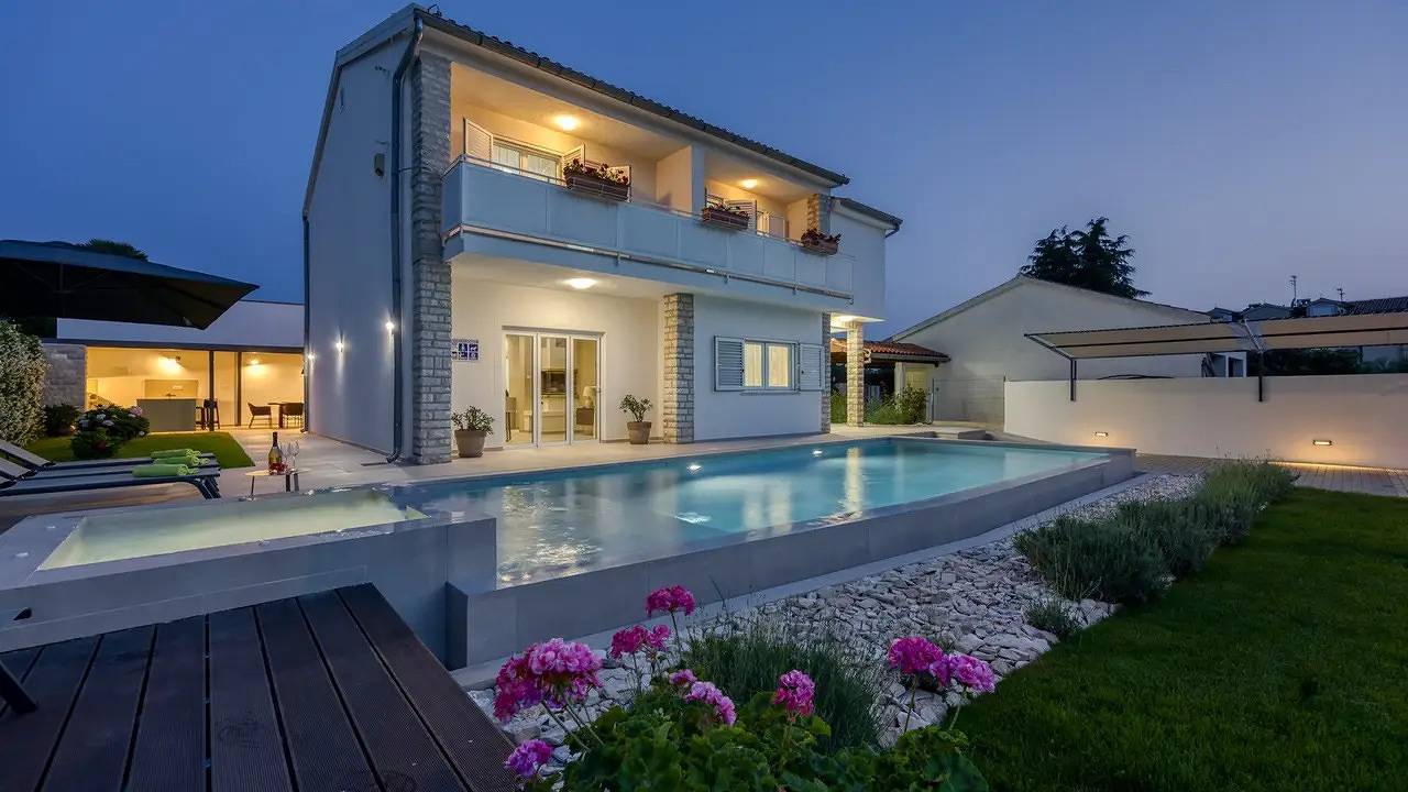 Villa für 8 Personen (251 m²) in Veli Maj in Mali Maj, Grad Poreč