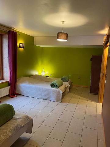 Gîte pour 15 personnes, avec vue et jardin à Charchilla