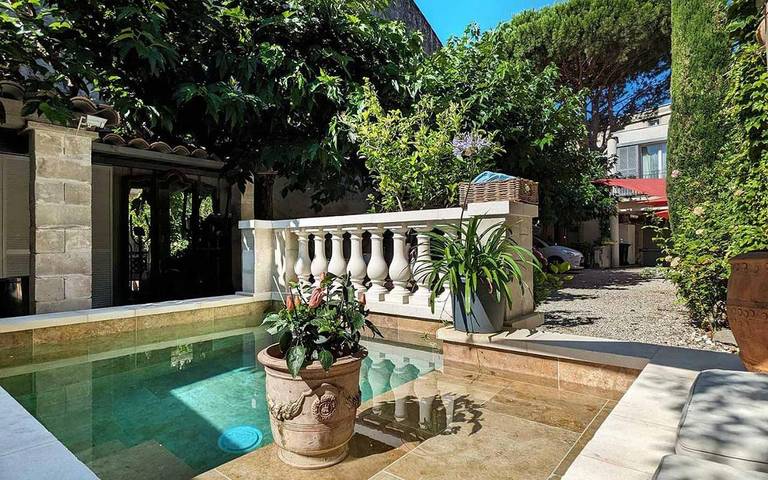 Appartement de vacances pour 2 personnes, avec jardin ainsi que piscine et vue