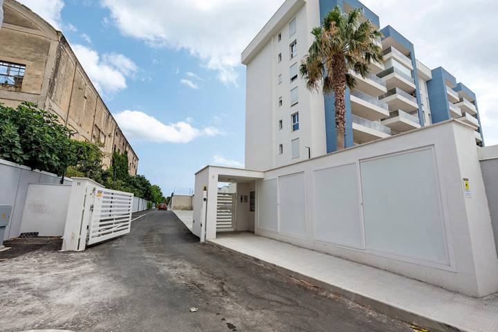 Ganze Wohnung, Apartment 'U Gnore - Zimmer Riccio' mit Meerblick, Wlan und Klimaanlage in Bari, Bari Provinz
