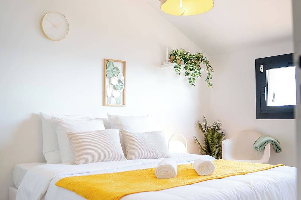 Villa prestige vue mer avec voiturette de plage et service concierge ! in Carqueiranne, Côte méditerranéenne (France)