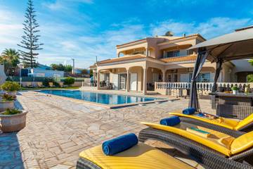 Villa para 14 Pessoas em Olhos de Água, Algarve, Foto 2