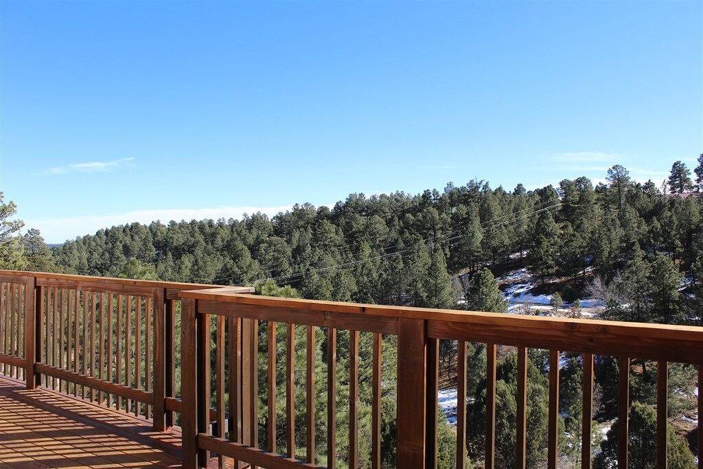 Las Nubes - Gemütliche Hütten Real Estate, Llc. in Alto, Ski Apache