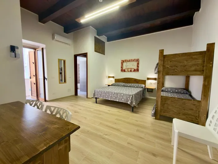 Chambre d’hôte pour 3 personnes, avec terrasse - 1