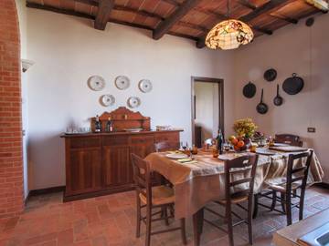 Agriturismo per 8 Persone in Asciano, Siena e dintorni, Foto 4