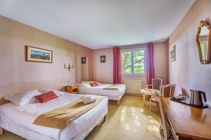 Hôtel pour 2 personnes, avec jardin et terrasse, animaux acceptés à Gevrey-Chambertin - 3