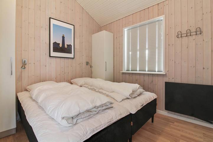 Stunning home in Hirtshals w/ Sauna, 4 Bedrooms and WiFi in Hirtshals region, Tannisbucht