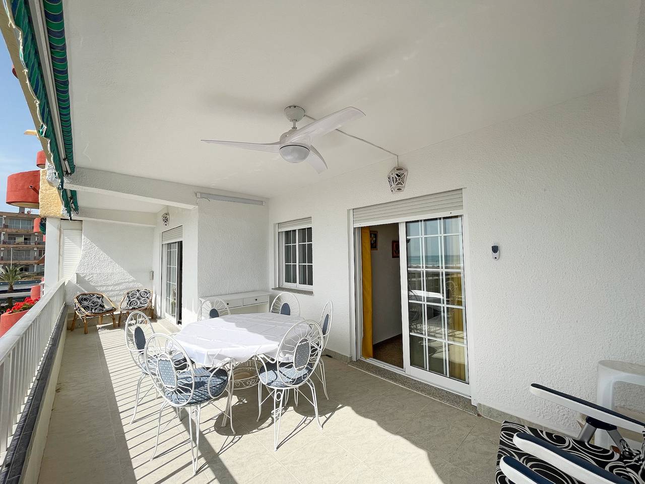Apartamento entero, Global Vacacional: Apartamento en primera línea de playa, Canet de Berenguer in Canet de Berenguer, Costa de Valencia