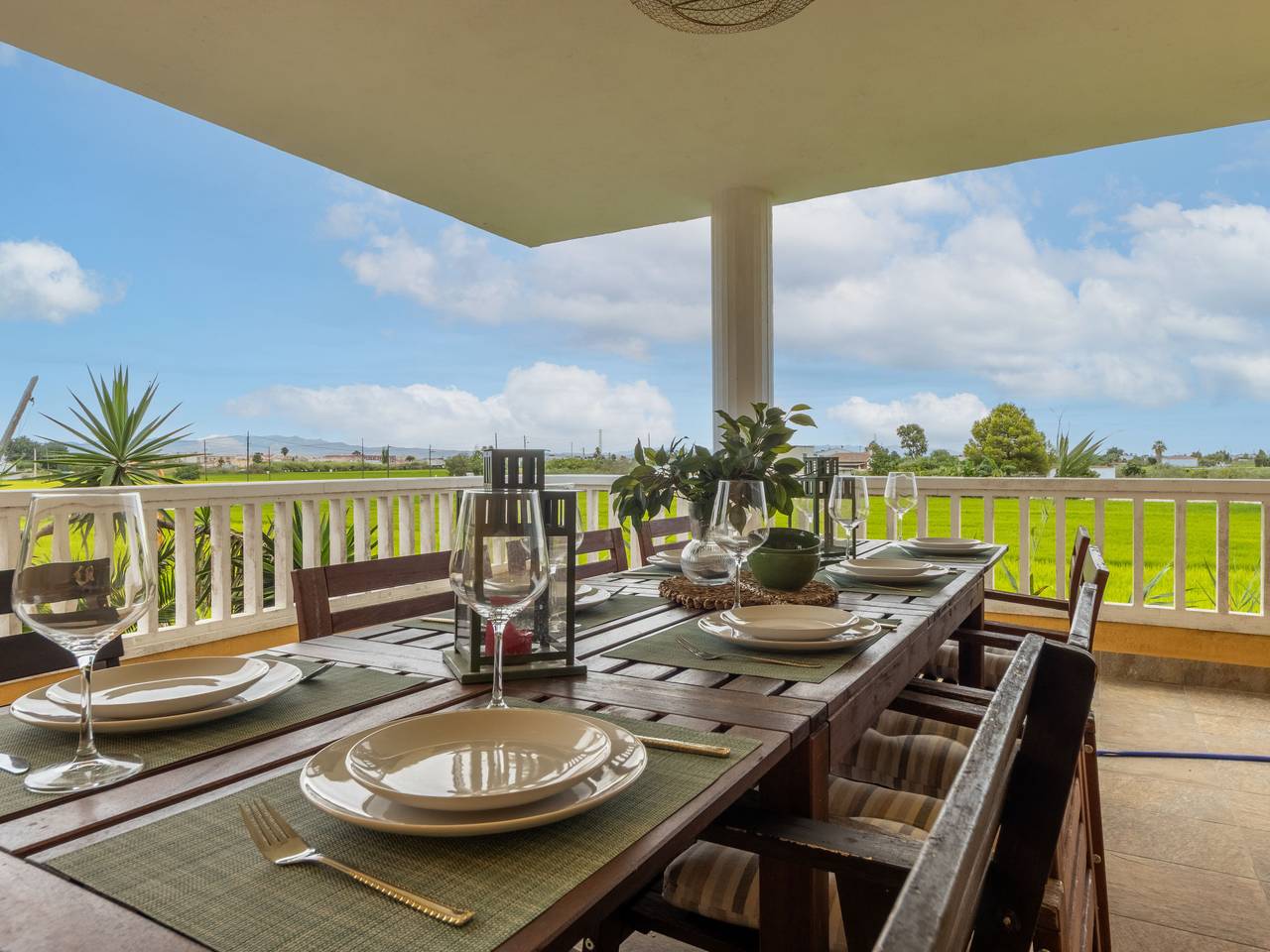 Corbella in Sant Jaume d'Enveja, Delta de l'Ebre