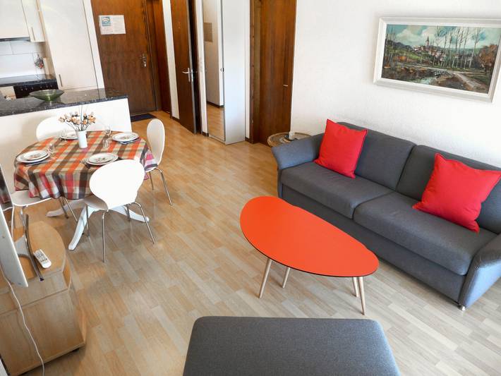 Vacation rental for 4 people, with Balcony in Montana (Switzerland)