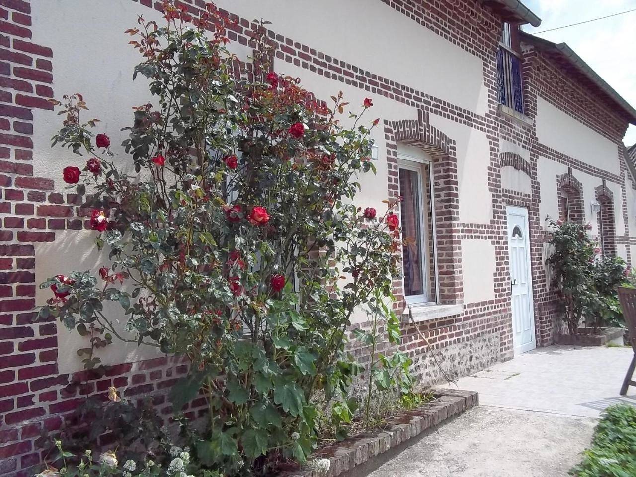 Double Room in Pont-Saint-Pierre, Région de Les Andelys