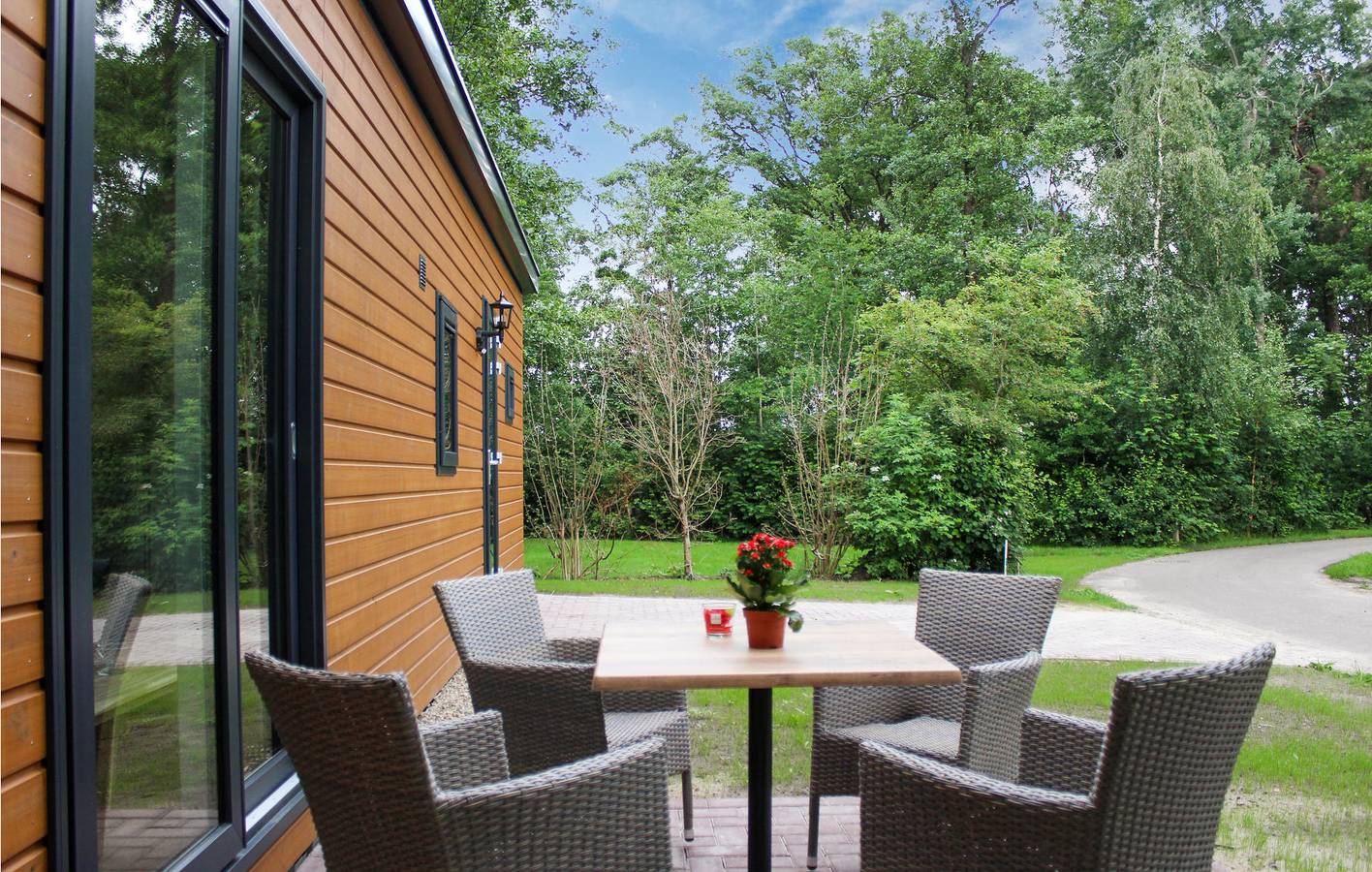 Ferienhaus für 4 Personen mit Terrasse in Oosterwolde, Friesland