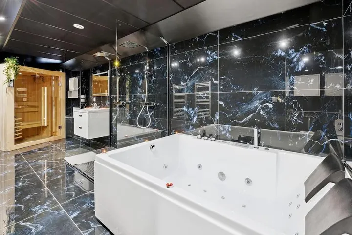 Apartamento de vacaciones para 2 personas, con sauna y jacuzzi - 1