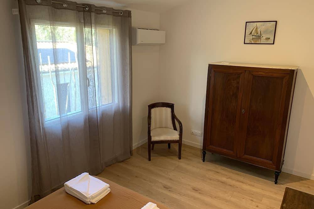 Gîte de la Bleauaude, classé 3* avec piscine à 20 minutes du Bassin d'Arcachon in Salles, Région d'Arcachon