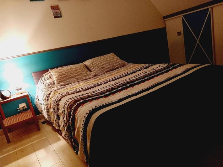 Gîte pour 2 personnes, avec terrasse ainsi que vue et jardin à Parigné-l'Évêque - 2