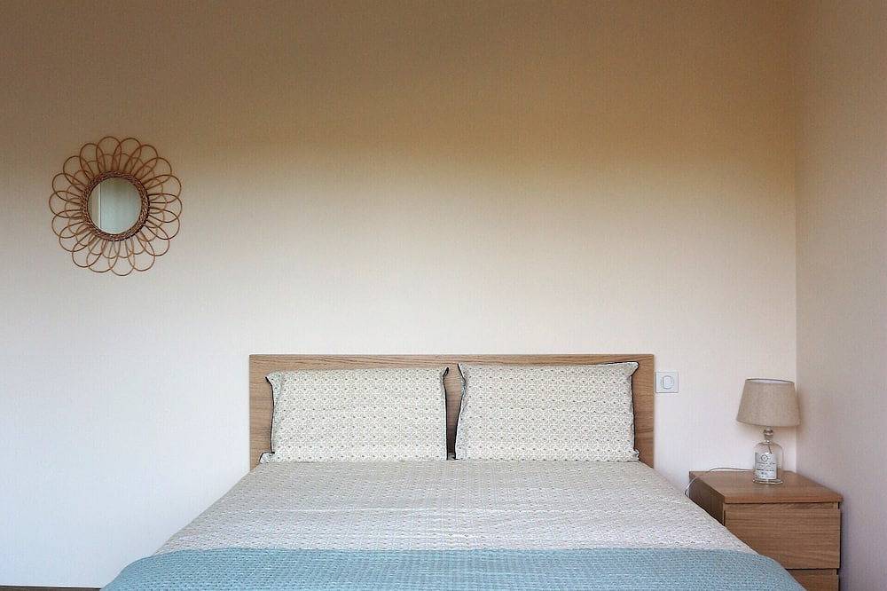 Villa (1-6 pers.) with heated indoor pool 30 minutes from Versailles in Montainville, Yvelines