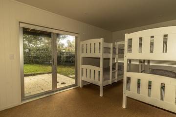 Vacation House for 10 Guests in Waikato, Picture 1