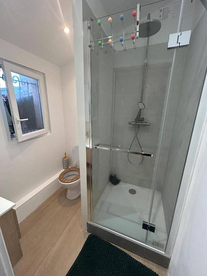 Gîte pour 2 personnes, avec Terrasse et Piscine à Manduel - 3