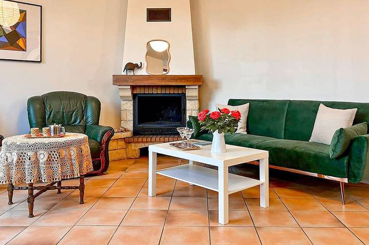 Location de vacances pour 3 personnes, animaux acceptés à Nanteuil-en-Vallée - 4
