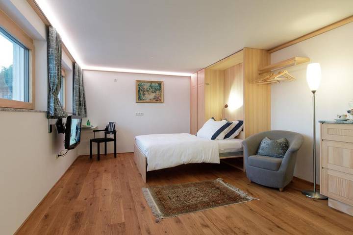 BnB für 2 Personen, mit Garten und Seeblick sowie Ausblick am Bodensee (Österreich)