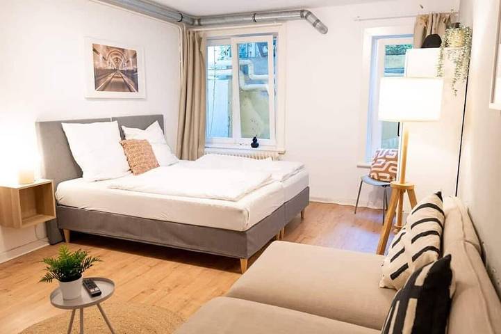 Ganze Wohnung, Hamburg City Apartment for 5 in Hamburg Rotherbaum, Hamburg
