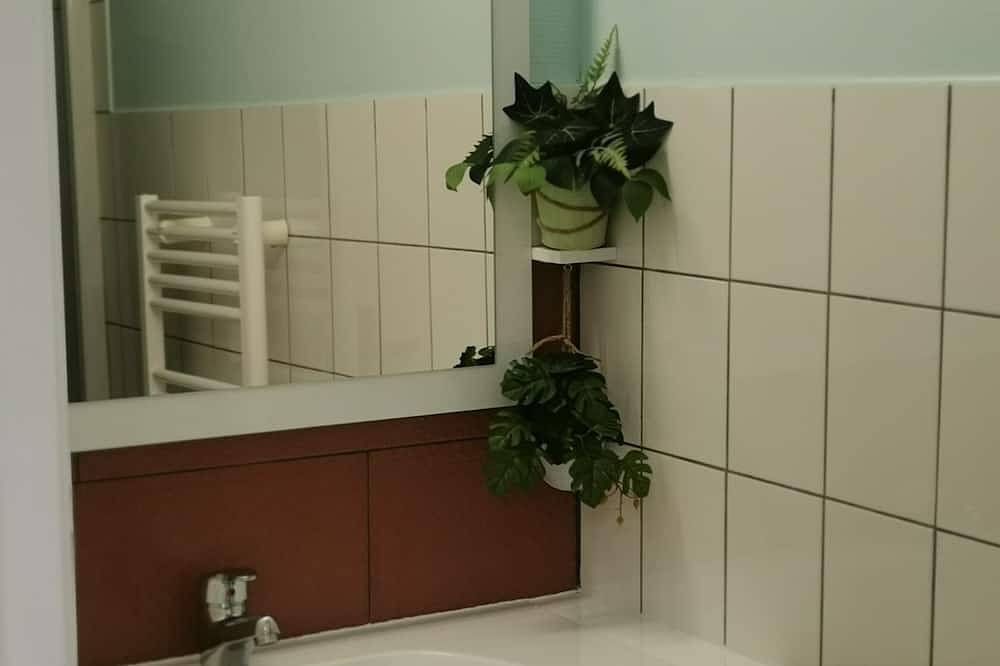 Appartement entier, Grand Studio De 36 M2 in La Jarne, Région de La Rochelle