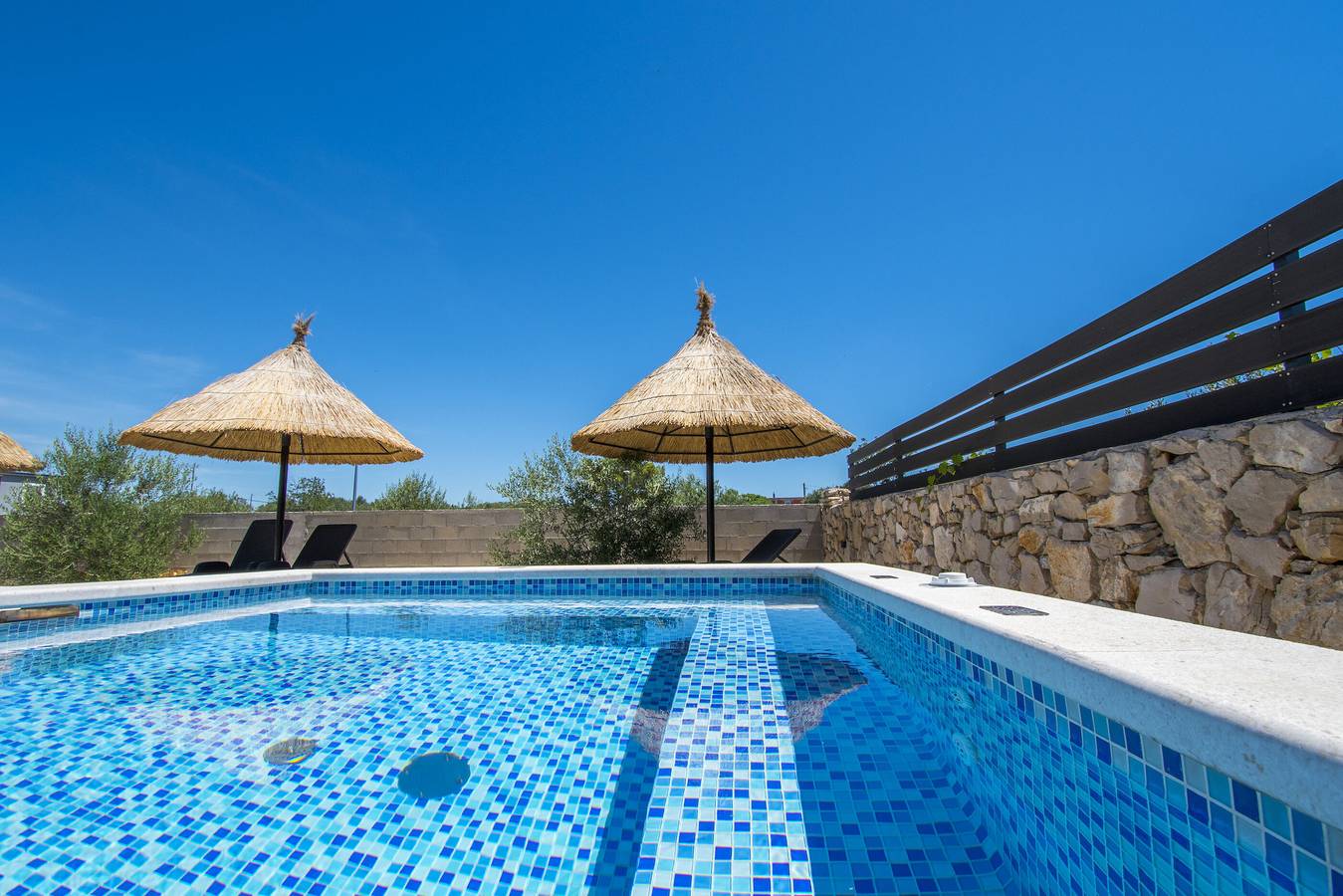 Mobile home Banovi dvori Iv in Pirovac, Šibenik-Knin