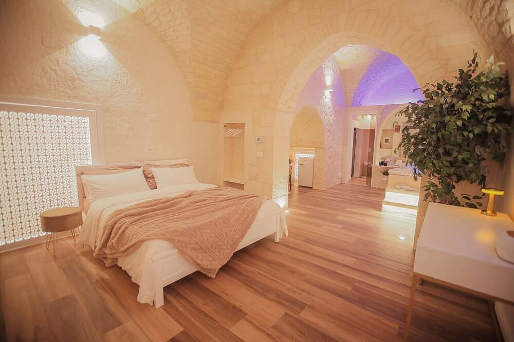 Malely Suite – Lujo, romance y relax en el corazón de Martina Franca in Martina Franca, Provincia de Taranto