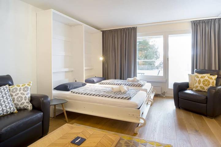 Gîte pour 8 personnes, avec balcon à Andermatt - 3