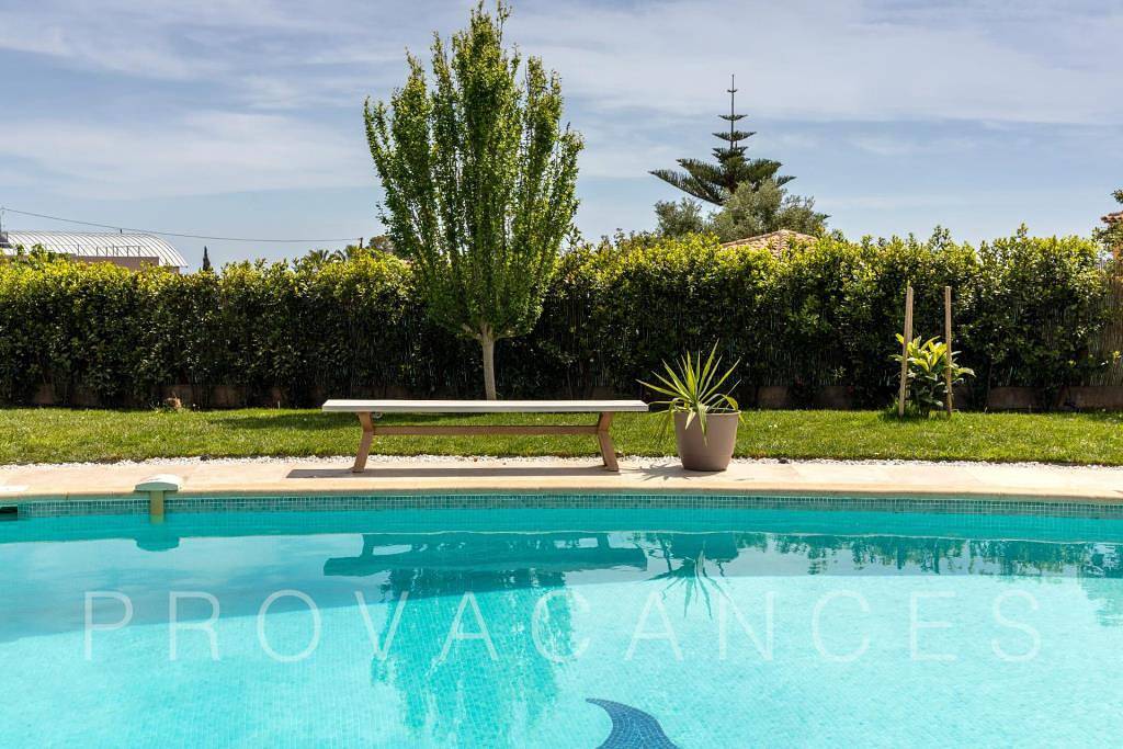 Villa in Golfe-Juan mit Aussicht auf das Mittelmeer und Cap d'Antibes in Vallauris, Cannes und Umgebung