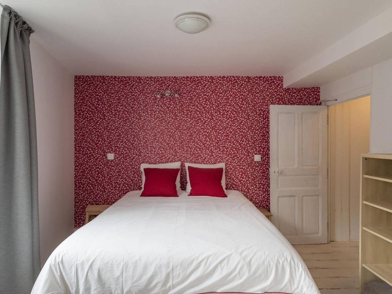 Ravishing Holiday Home in Dun-sur-Meuse near Joset Alain in Dun-sur-Meuse, Verdun
