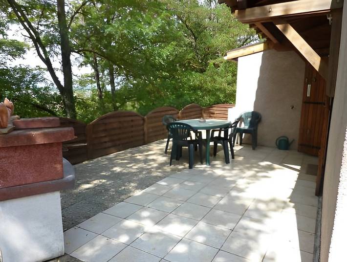 Gîte pour 3 personnes, avec terrasse et jardin, animaux acceptés - 1