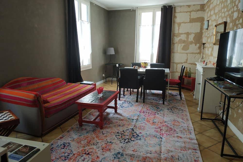 Maison Ancienne Entière Meublée in Chinon, Loire-Tal