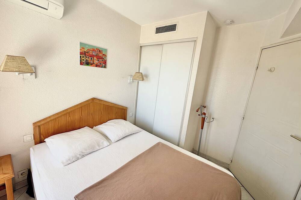 Entire apartment, 1 bedroom apartment – Golfe-Juan – Sea view in Golfe-Juan, Vallauris