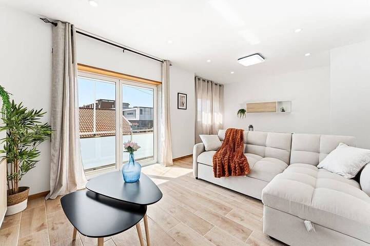 Gîte pour 4 personnes, avec balcon dans Árvore