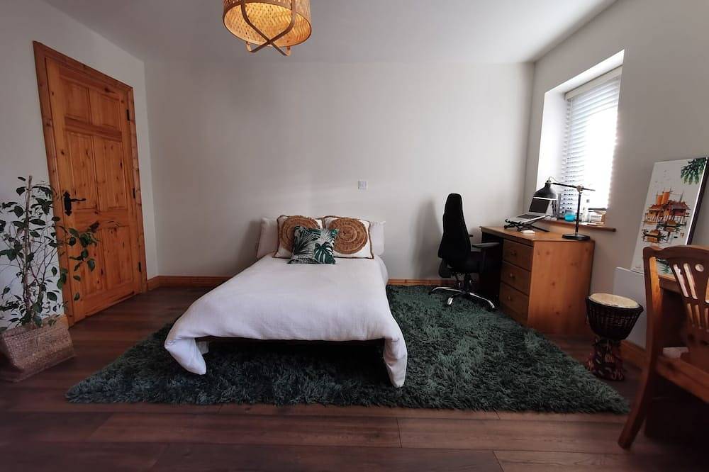 Lovely Cottage for Your Perfect Country Retreat, Kildare Cottage 1000 in County Kildare