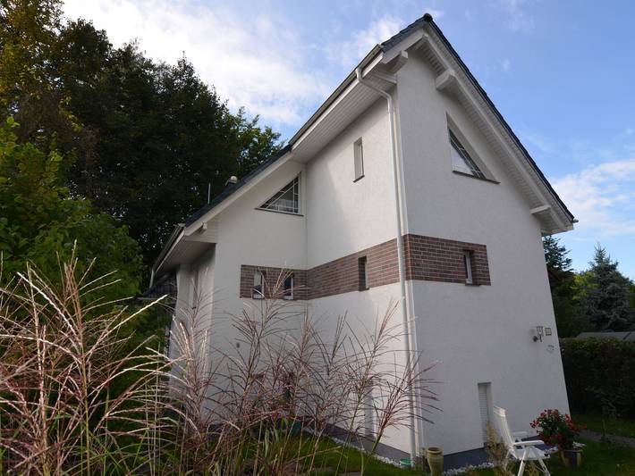 Ferienwohnung für 3 Personen, mit Garten und Pool sowie Sauna in Buch Berlin