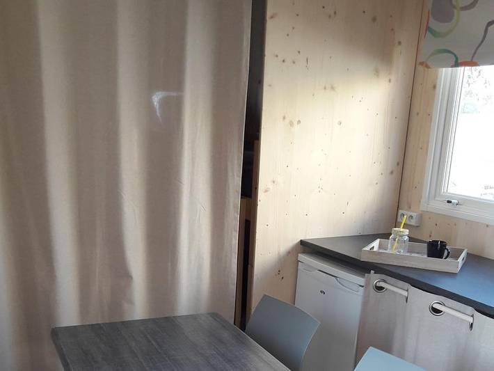 Camping pour 5 personnes, avec bassin pour enfant dans l' Aude - 3