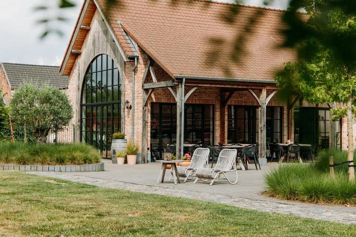Location de vacances pour 2 personnes, avec Terrasse ainsi que Jardin et Vue à Termonde
