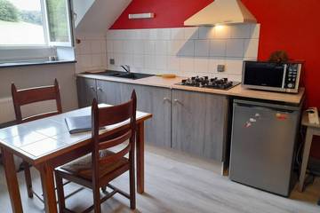 Gîte pour 3 personnes, avec jardin à Saint-Honoré-les-Bains