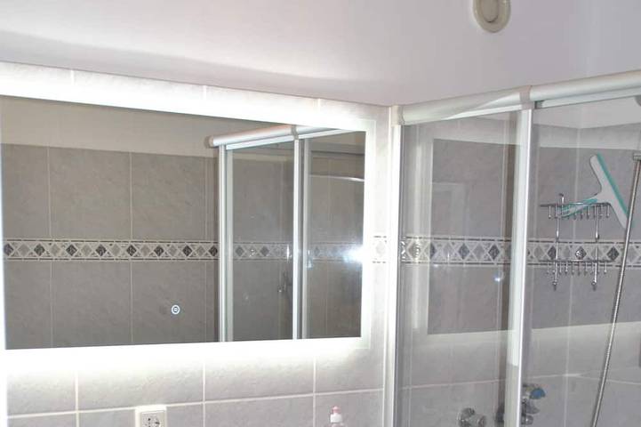 Entire apartment, Very best location! In Columbus Center located apartment overlooking the Weser in Bremerhaven-Mitte, Bremerhaven
