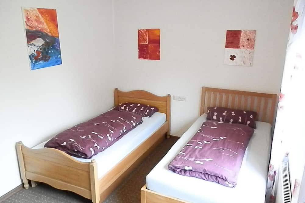 Ganze Wohnung, Gemütliche Ferienwohnung im Grünen in Rudersberg, Rems-Murr-Kreis