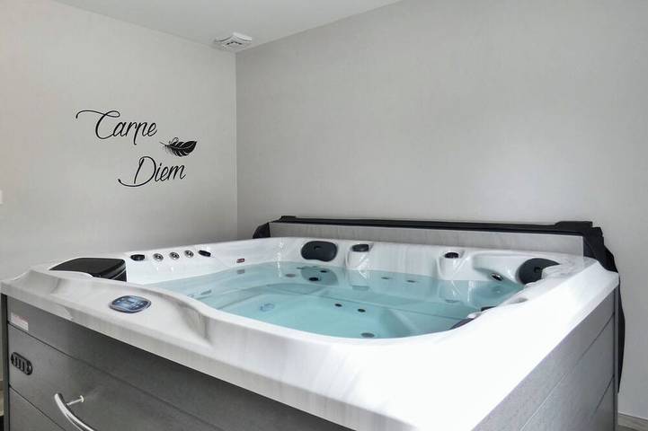Maison de vacances pour 6 personnes, avec jardin ainsi que jacuzzi et balcon