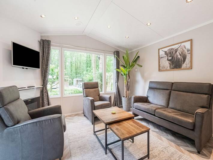 Ferienhaus für 4 Personen, mit Terrasse und Garten sowie Pool