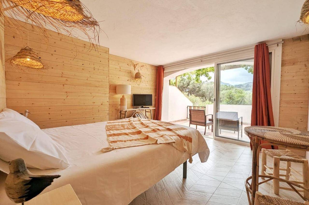 Family Room in Côte Vermeille, Argelès-sur-Mer